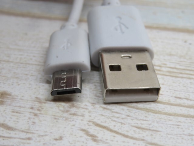 6 type *SONY PRS-T2 E-reader white Wi-Fi model Sony USB charge cable attaching USED 94931*!!