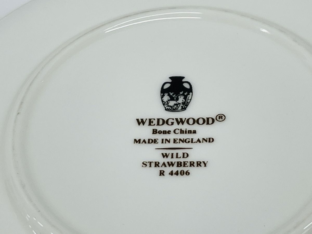 G266-H29-81 WEDGWOOD ウェッジウッド WILD STRAWBERRY R44006 カップ&ソーサー コップ 茶器 ペア 2客 洋食器 2点セット_画像9