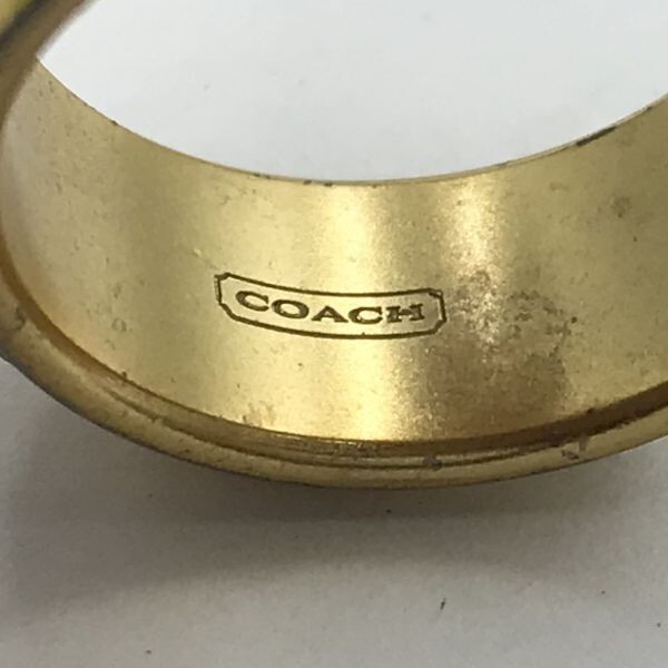 T846 まとめ ◎ COACH コーチ アクセサリー ３点セット リング バングル キーホルダー など ゴールドカラー レディース ※箱付き ⑧の画像5