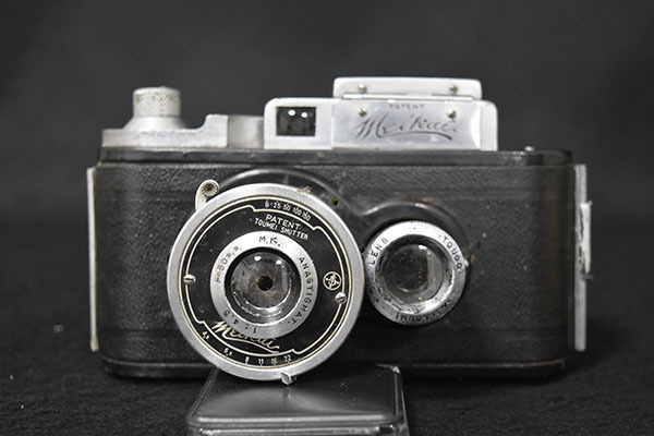 [ light .]1942 period *[MEIKAI*PATENT* horizontal twin-lens reflex ] higashi .. made * rare camera * junk ③