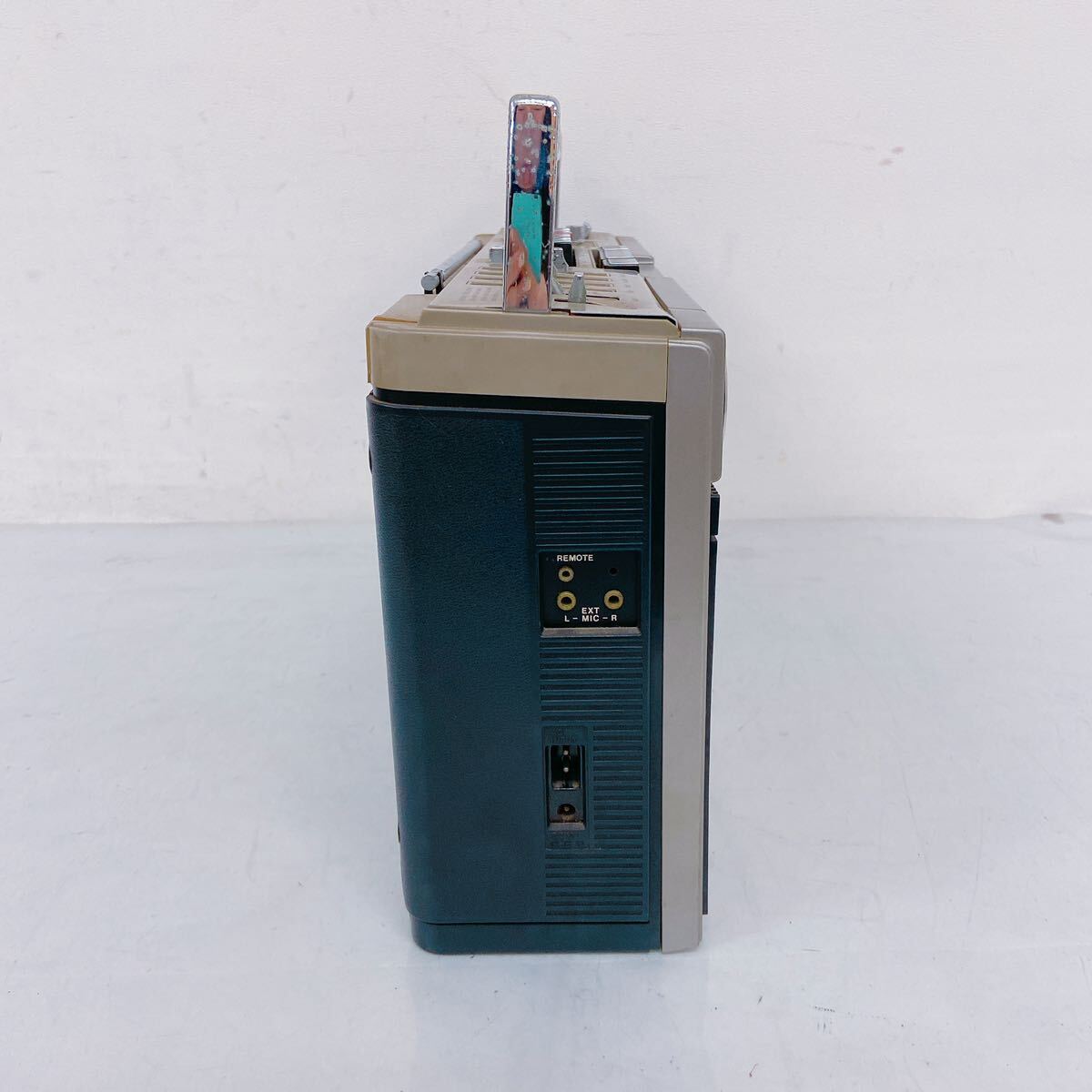 4A142 シャープ ラジオ付ステレオテープレコーダー GF-202ST ラジカセ 当時品 オーディオ機器の画像4