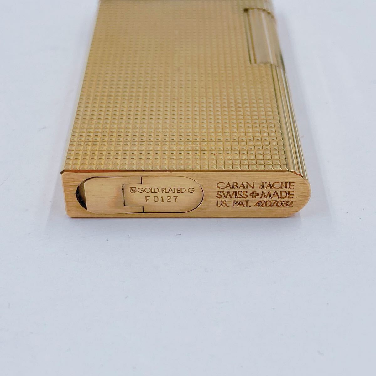 4Ｅ069 Caran d' Ache カランダッシュ ライター ペン セット ケース付 ゴールド系の画像5