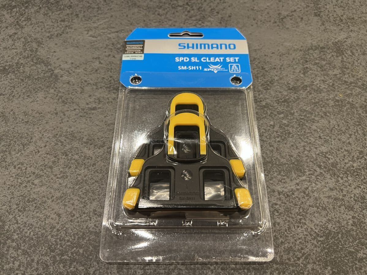  SHIMANO シマノ　クリートセット　SM-SH11 SPD-SLクリート　イエロー　黄色　新品　未使用品　_画像1