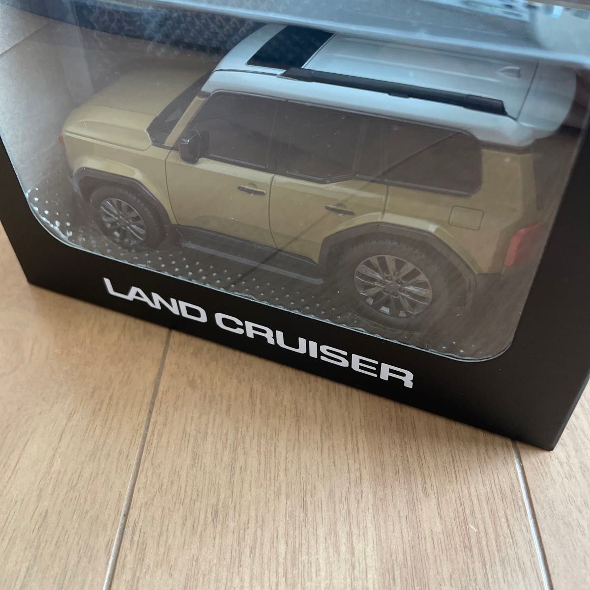 ミニカー ランドクルーザー　250 トヨタ プルバックカー　サンド&グレー　非売品　レア　LAND CRUSER