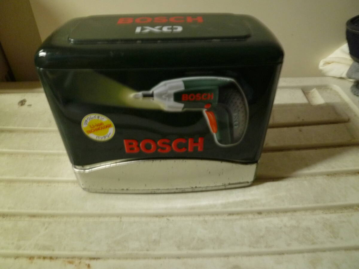 ボッシュ　DIIY電動工具　IXO　2型　バッテリードライバー　欠品有　取説付き　中古品。　_画像1