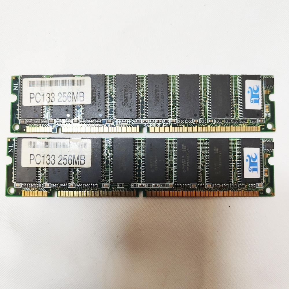 [ бесплатная доставка ] SDRAM PC133 512MB (256MB x2) настольный [ рабочее состояние подтверждено ] контрольный номер MM009