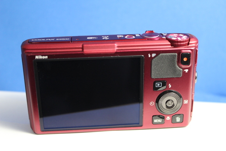 Nikon COOLPIX S9500 ニコン　