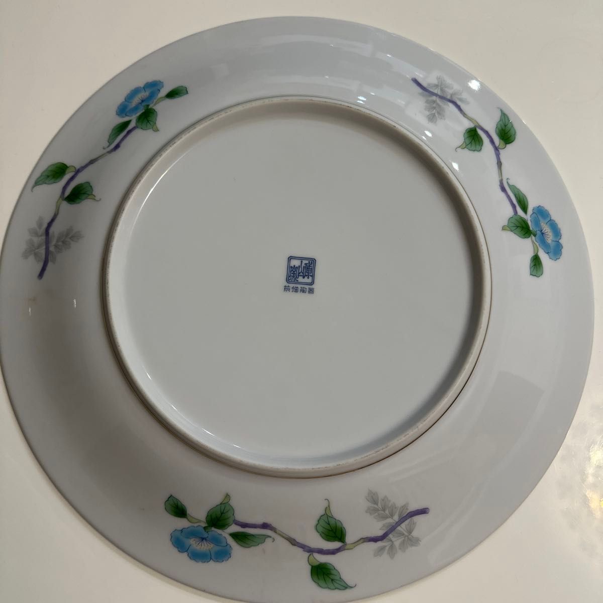再度値下げしました 前畑陶器庫山窯花銀彩大皿29 5㎝ 2枚セット 再度値下げしました 前畑陶器庫山窯花銀彩大皿29 5㎝ 2枚セット