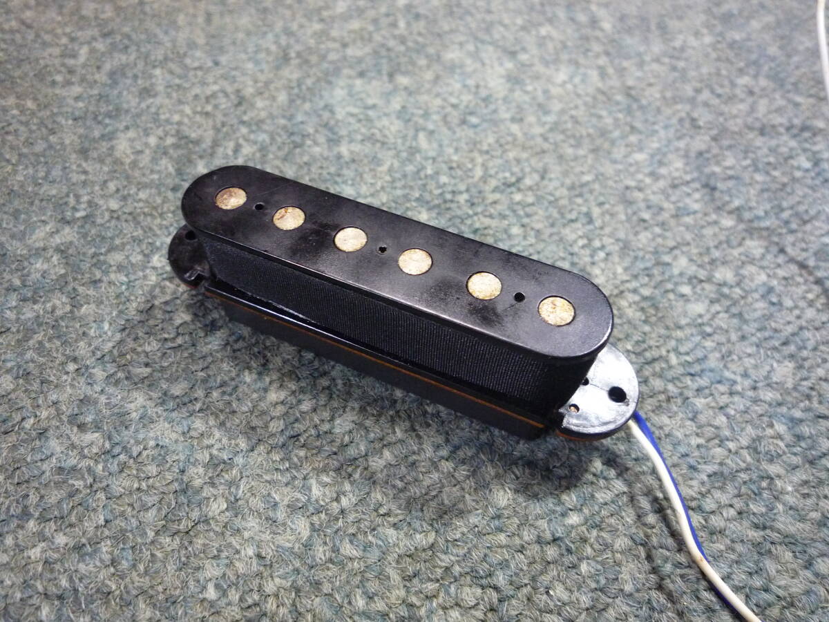 1990年代製 FERNANDES DS-1 Single Coil Pickup Black　フェルナンデス シングルコイルピックアップ　センター　PUカバーなし_画像3