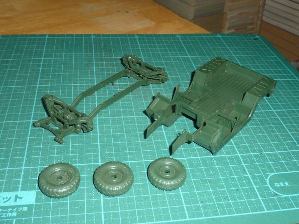 手付品☆1/35 M998 ハマー トウ・ミサイルランチャー イタレリ ITALERI TOW-MISSILE LAUNCHER ハンマー ハンヴィー ハンビー HMMWV HUMMERの画像4