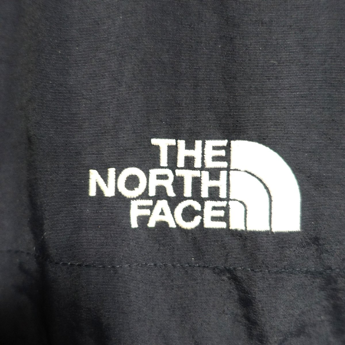 THE NORTH FACE ノースフェイス 腕ロゴ マウンテンパーカー メンズ XLサイズ 正規品 ブラック A5311の画像4