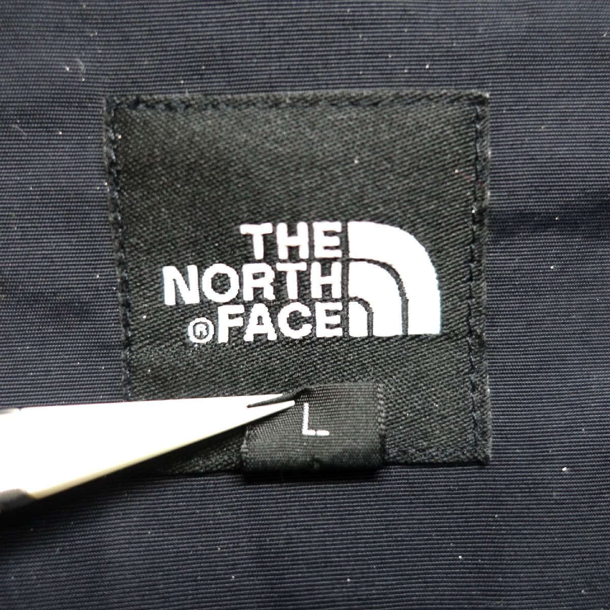 THE NORTH FACE ノースフェイス 腕ロゴ マウンテンパーカー メンズ Lサイズ 正規品 ブラック A5374_画像6