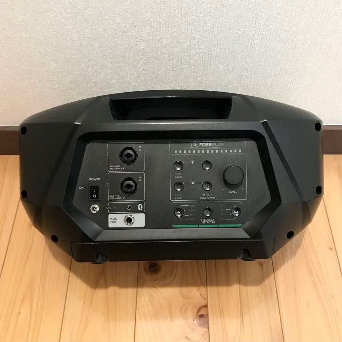 Mackie FreePlay PAスピーカー Bluetooth対応 パワードスピーカー 300W ステレオフルレンジ マッキー