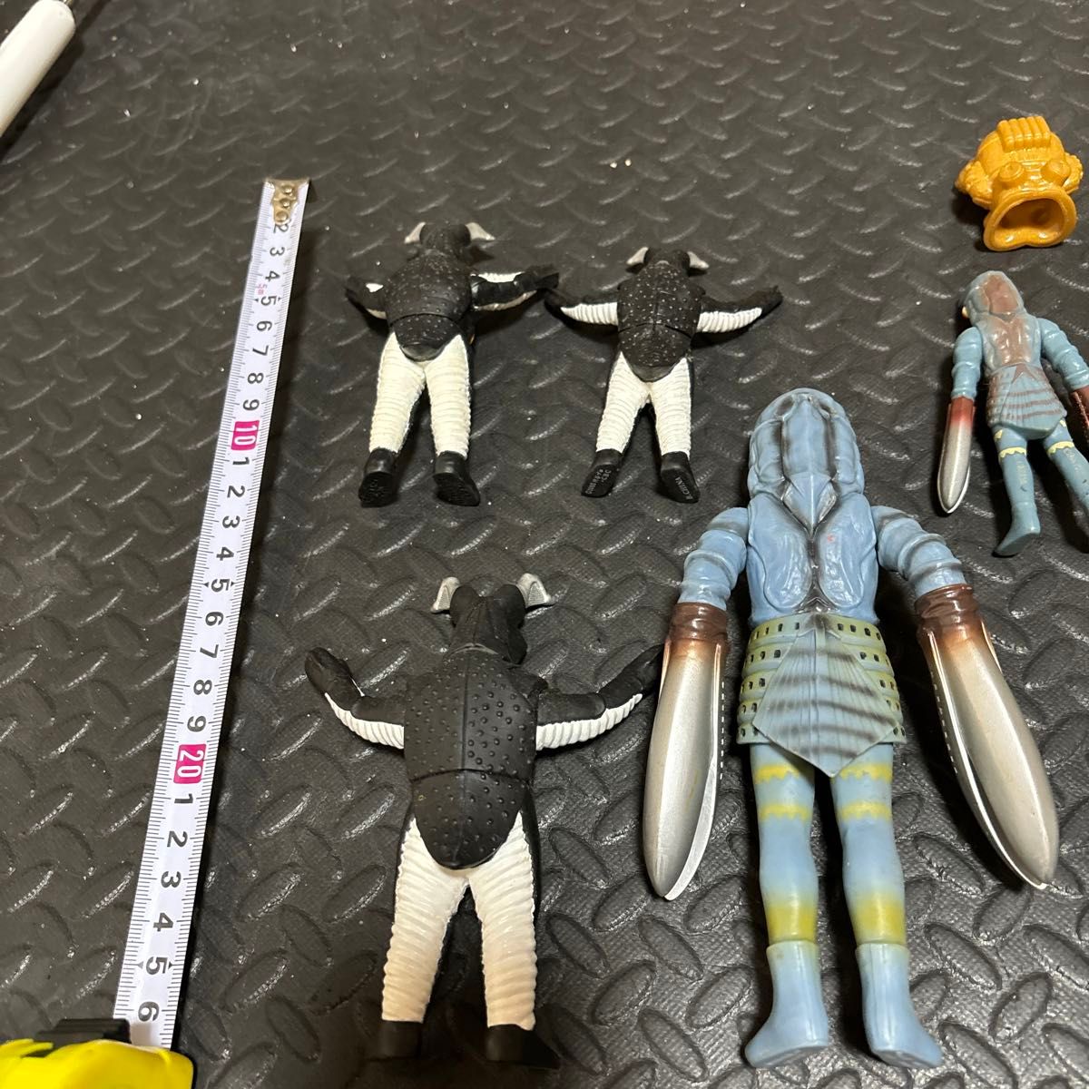 ウルトラマン ソフビ ゼットン バルタン星人 キングジョー ウルトラマン ソフビ ゼットン バルタン星人 キングジョー