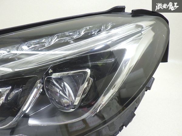 メルセデスベンツ 純正 W205 Cクラス LED ヘッドライト ヘッドランプ 左 左側 右ハンドル A 205 906 33 04 棚16-2_画像2