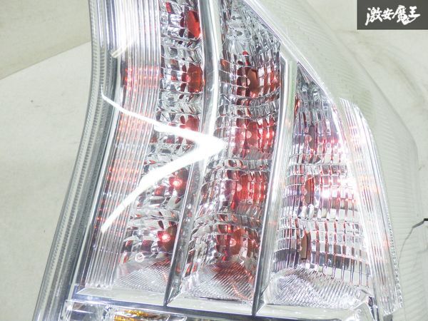 【点灯OK】 トヨタ 純正 ZVW30 プリウス 前期 右 右側 運転席側 LED テールライト ランプ レンズ STANLEY 47-37 即納 在庫有 棚12-5_画像3