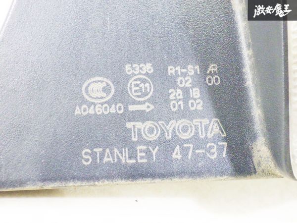 【点灯OK】 トヨタ 純正 ZVW30 プリウス 前期 右 右側 運転席側 LED テールライト ランプ レンズ STANLEY 47-37 即納 在庫有 棚12-5_画像8