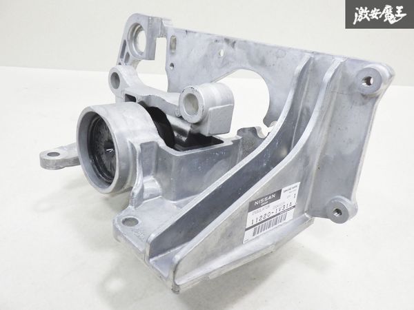 【未使用品】 NISSAN 日産 純正 NC26 セレナ 4WD 四駆 インシュレーター エンジンマウント 11220-1V31A 即納 在庫有 棚24-3_画像4