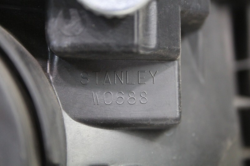 日産 クリッパー バン GX ハイルーフ 後期(U72V) 純正 スタンレー 破損無 動作保証 左 ヘッドライト ハロゲン レベ W0688 p045993_画像9