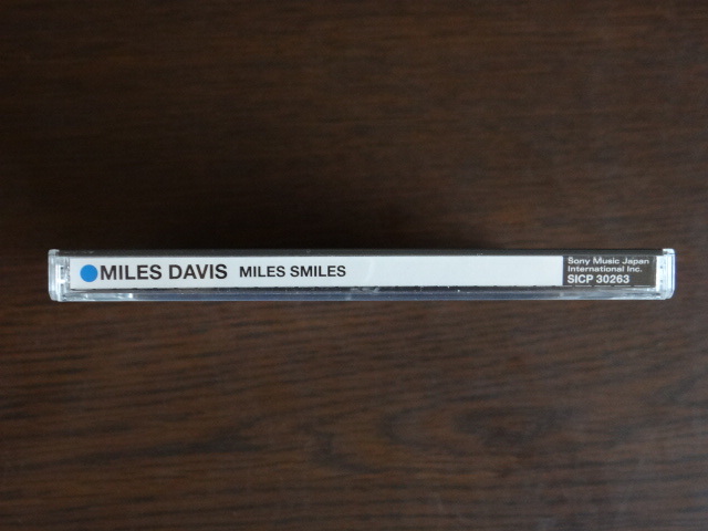 MILES DAVIS　MILES SMILES　マイルス・デイビス　マイルス・スマイルズ　BSCD2_画像3