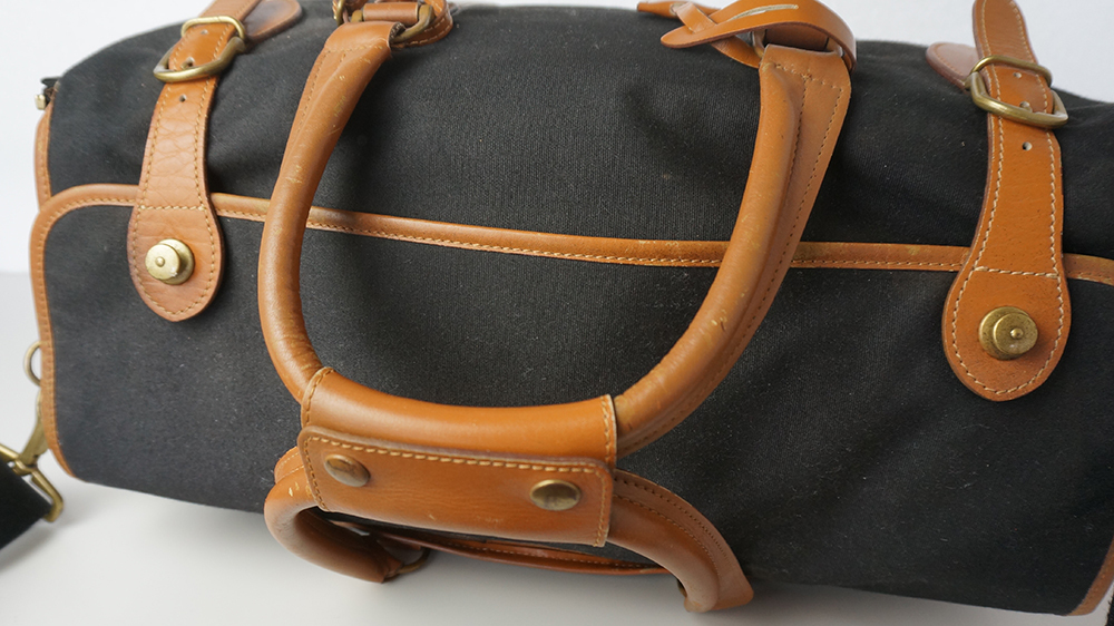  earth shop bag manufacture place Boston bag canvas × leather travel bag high capacity shoulder with strap .