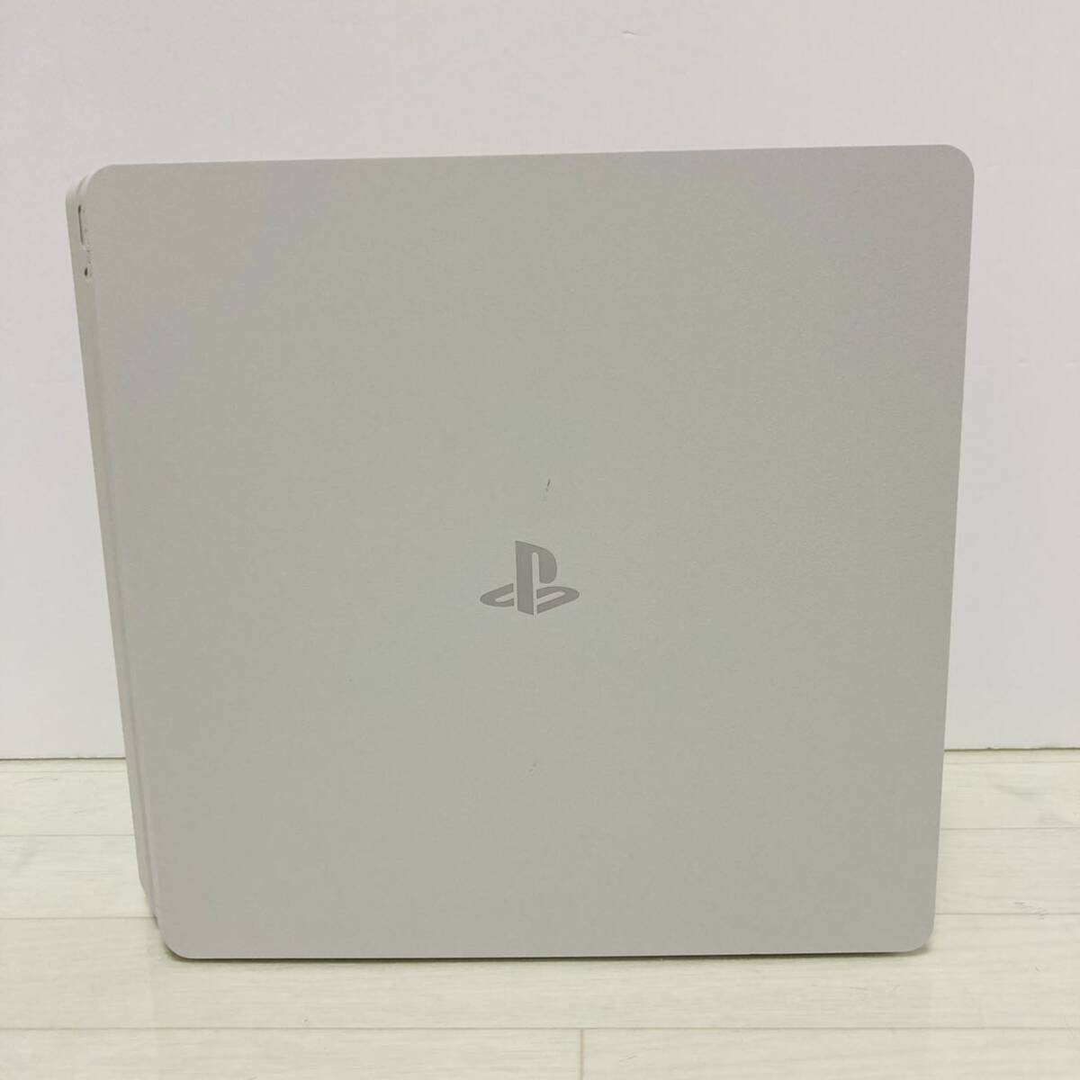 SONY PS4 PlayStation4 CUH-2200B グレイシャー・ホワイト　1TB プレイステーション4 本体　電源ケーブル　プレステ4 【1円スタート】_画像2