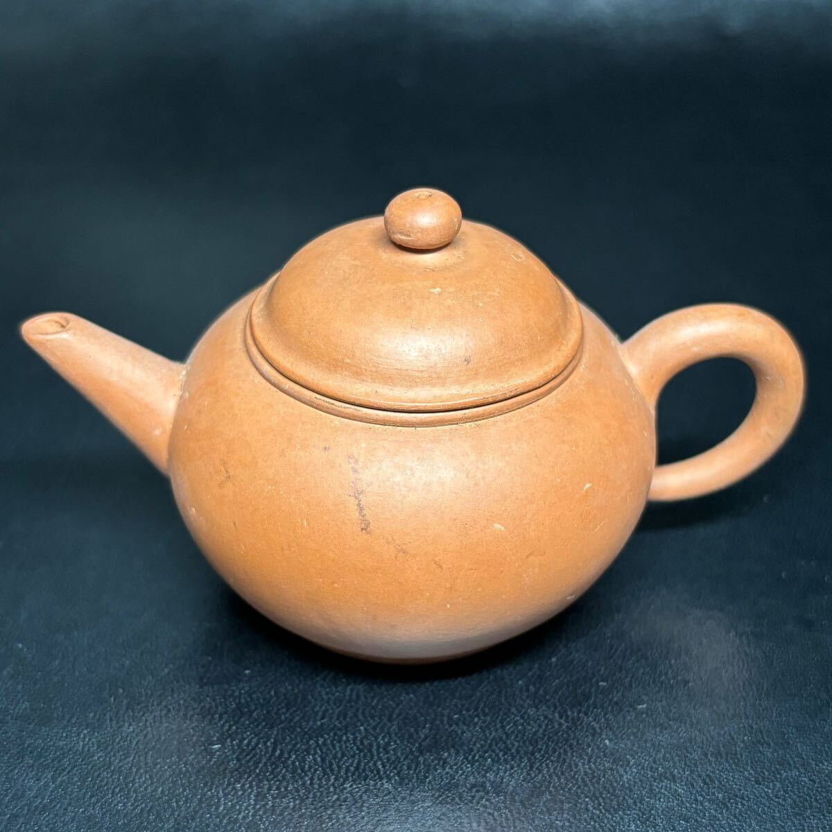 *. tea utensils / tea utensils / Tang thing / China! era purple sand . mud pear leather small teapot /.../. bin / foam bin![..... made ] bottom ./.! one ./2 point!*