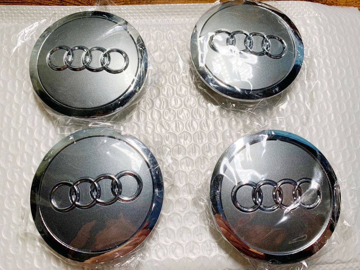 アウディ Audi  ホイールセンターキャップ 4個　直径 69MM  グレー