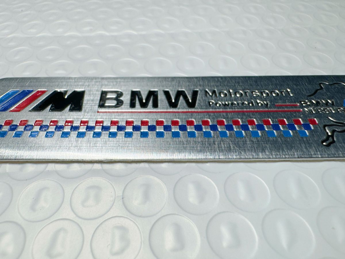 BMW M  アルミ製　エンブレム　ステッカー　シルバー　2枚セット
