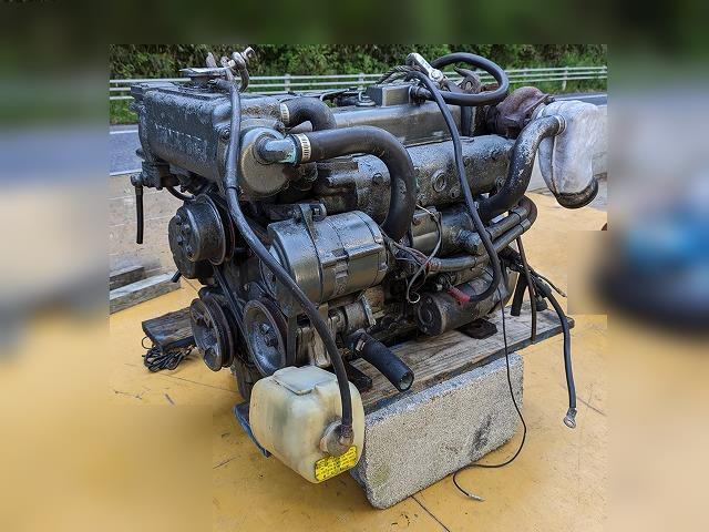 船舶エンジン ヤンマー4GM-TZ ドライブSZ-80 セット販売 20~45 船舶エンジン ヤンマー4GM-TZ ドライブSZ-80 セット販売 20~45