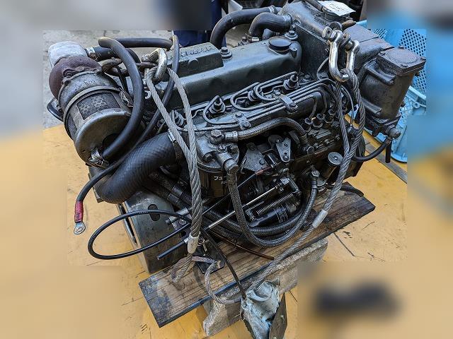 船舶エンジン ヤンマー4GM-TZ ドライブSZ-80 セット販売 20 45 船舶エンジン ヤンマー4GM-TZ ドライブSZ-80 セット販売 20 45