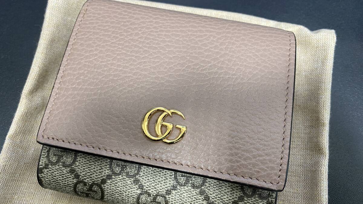 【1～2回使用のみ/極めて美品】グッチ GUCCI 598587 GG マーモント ミディアム 二つ折り財布 ピンク GGスプリーム 保存袋付_画像3