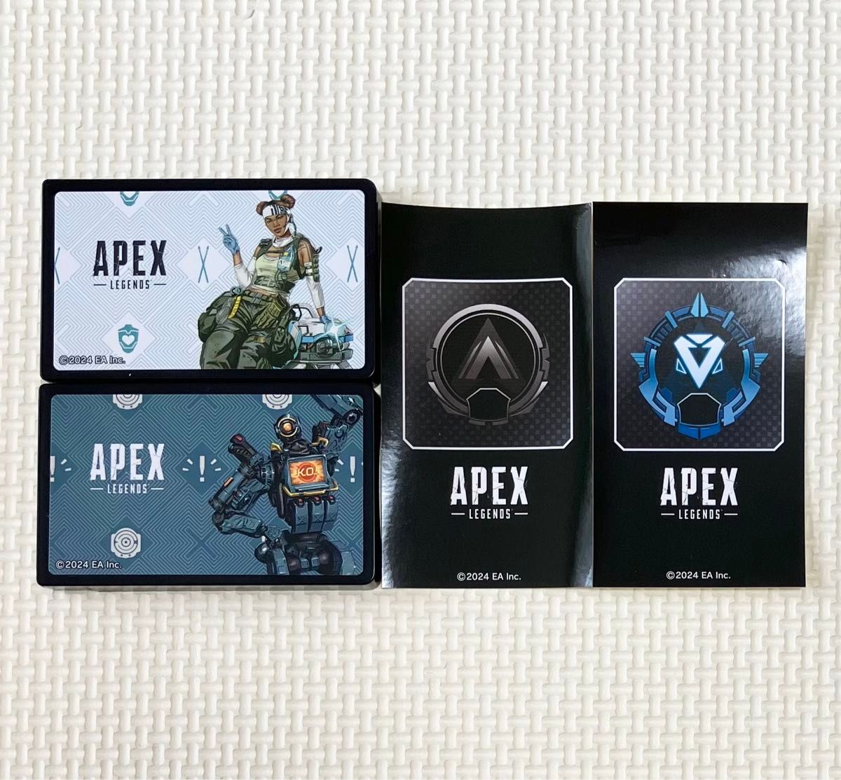 APEX LEGENDS ステッカー付きタブレット　ライフライン　パスファインダー