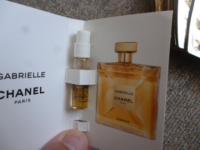  Chanel Dior и т.п. совместно 
