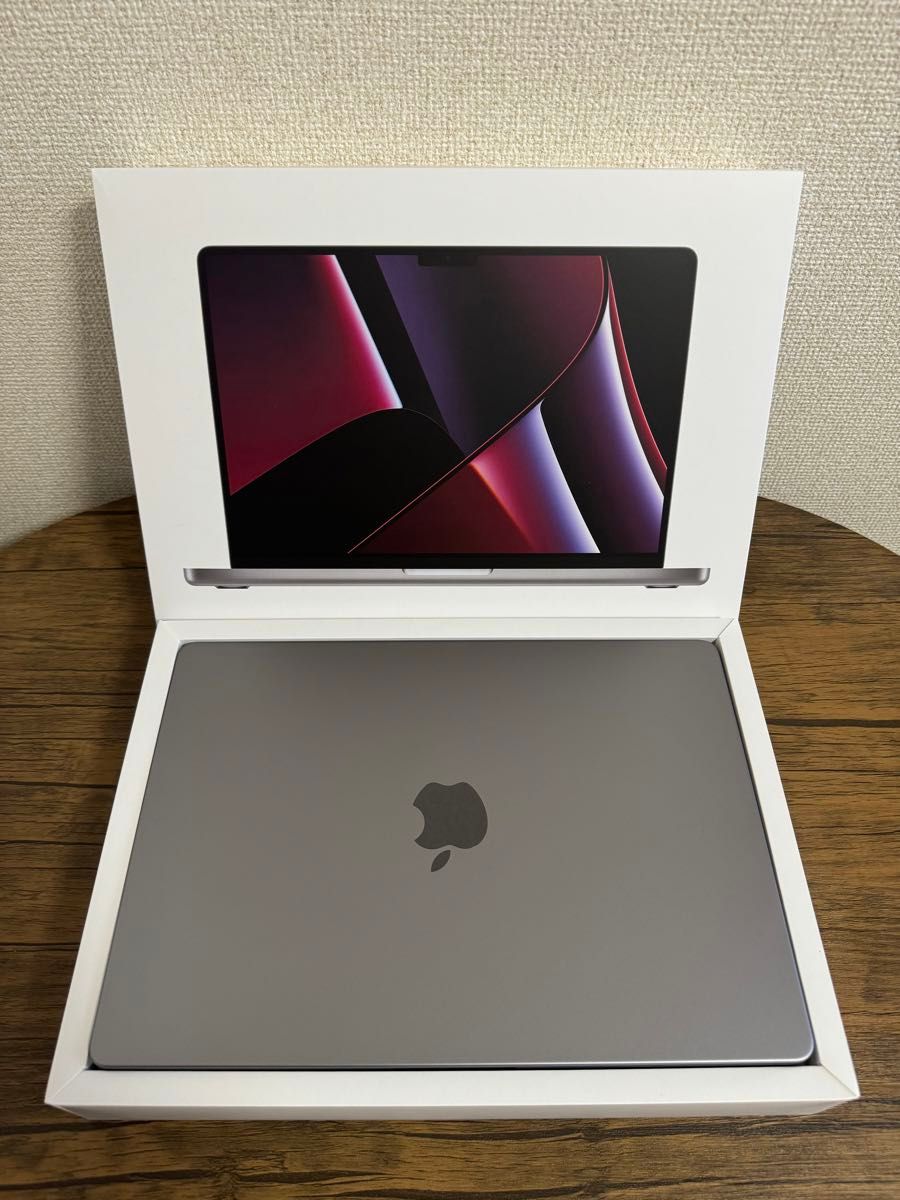 【超美品】MacBookPro 14 インチ M2 Pro 16GB/512GB Keyboard-英語（US)