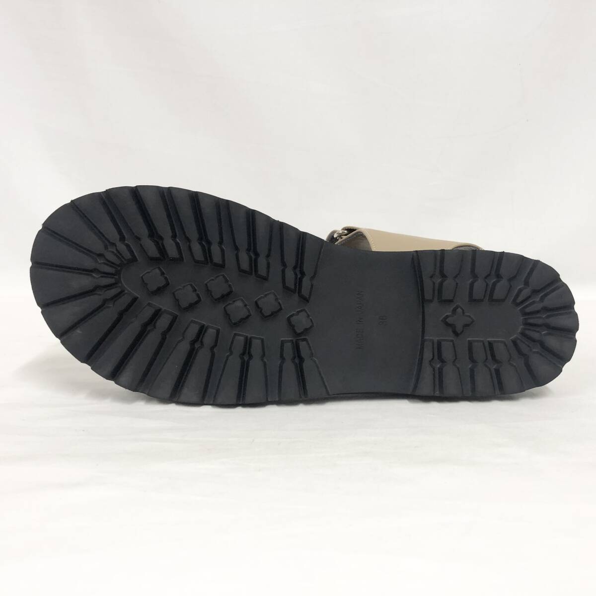 新品未使用 HEWN (ヒューン) Hook and Loop w−soled サンダル 新品未使用 HEWN (ヒューン) Hook and Loop w−soled サンダル