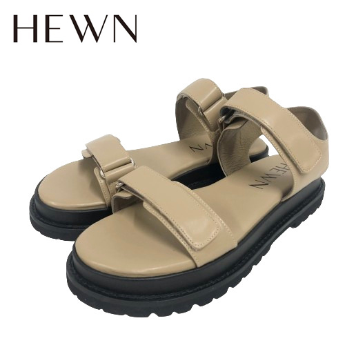 新品未使用 HEWN (ヒューン) Hook and Loop w−soled サンダル 新品未使用 HEWN (ヒューン) Hook and Loop w−soled サンダル