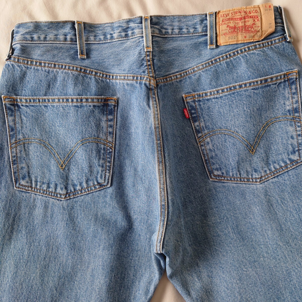 2004年製造 Levi's 501ジーンズ/デニムパンツ 古着/実寸W37L31【YLV2194】_画像9