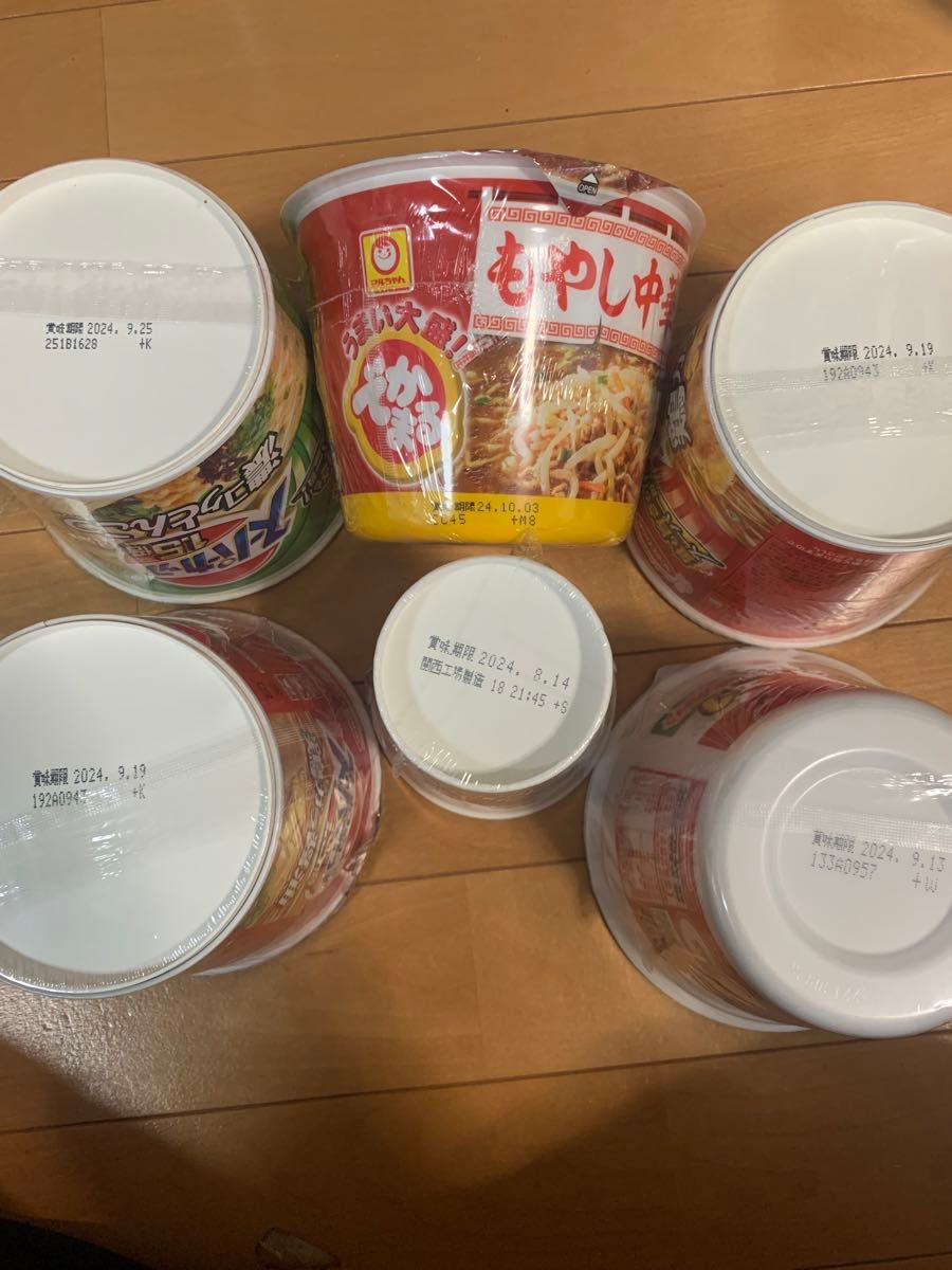 食品詰め合わせ　 カップ麺 カップヌードル インスタント　最終値下げ