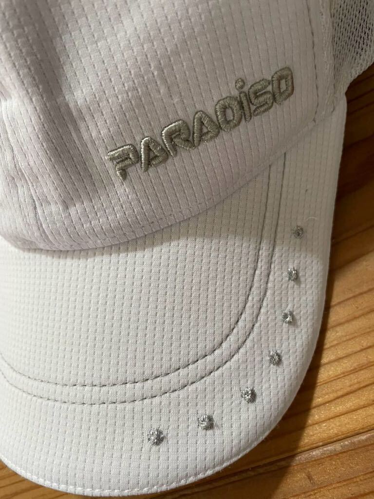 送料込み！PARADISO ゴルフキャップ 白 ホワイト メッシュキャップ 帽子 CAP GOLF ゴルフウェア キャップ 55-58センチ