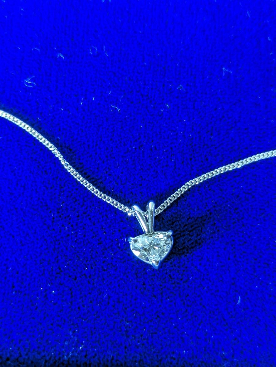 ジュエリーマキ 1 02cts HEART SHAPED CUT カメリアダイヤモンド ジュエリーマキ 1 02cts HEART SHAPED CUT カメリアダイヤモンド