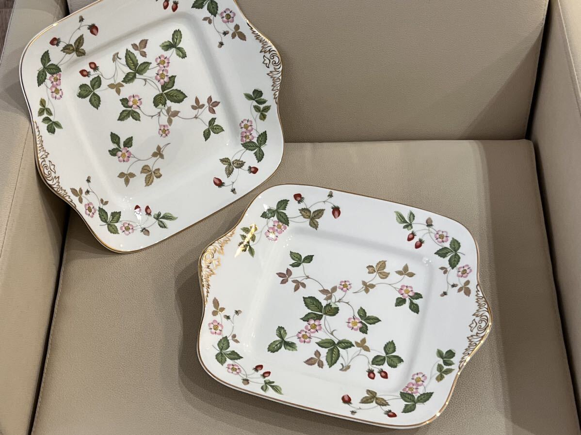 ◆ WEDGWOOD ワイルドストロベリー ウエッジウッド 皿 2枚まとめ USED 保管品 ◆_画像1