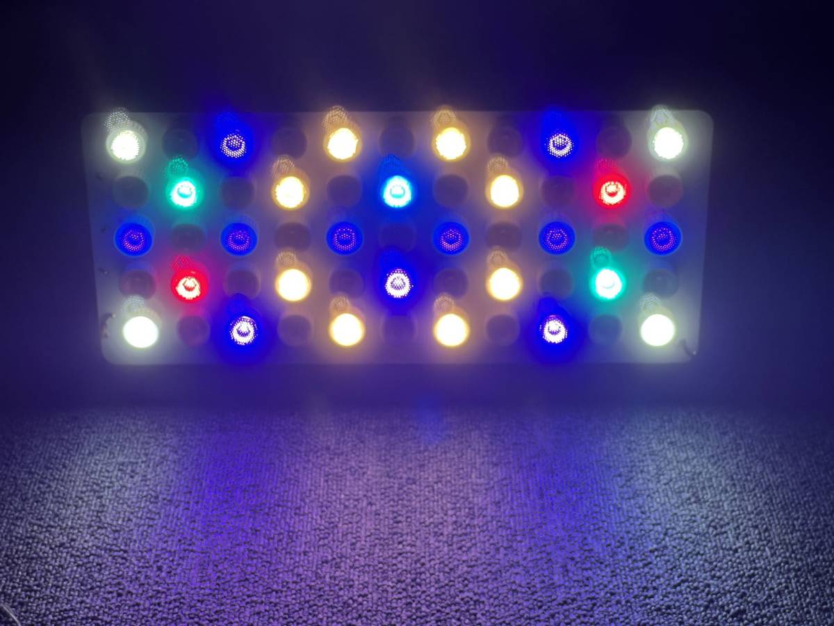 LEDライト水槽照明 PSE技術基準適合 プリズムレンズ サンゴ 海水 調光機能付き 165W ブラックボックス レッドの画像2