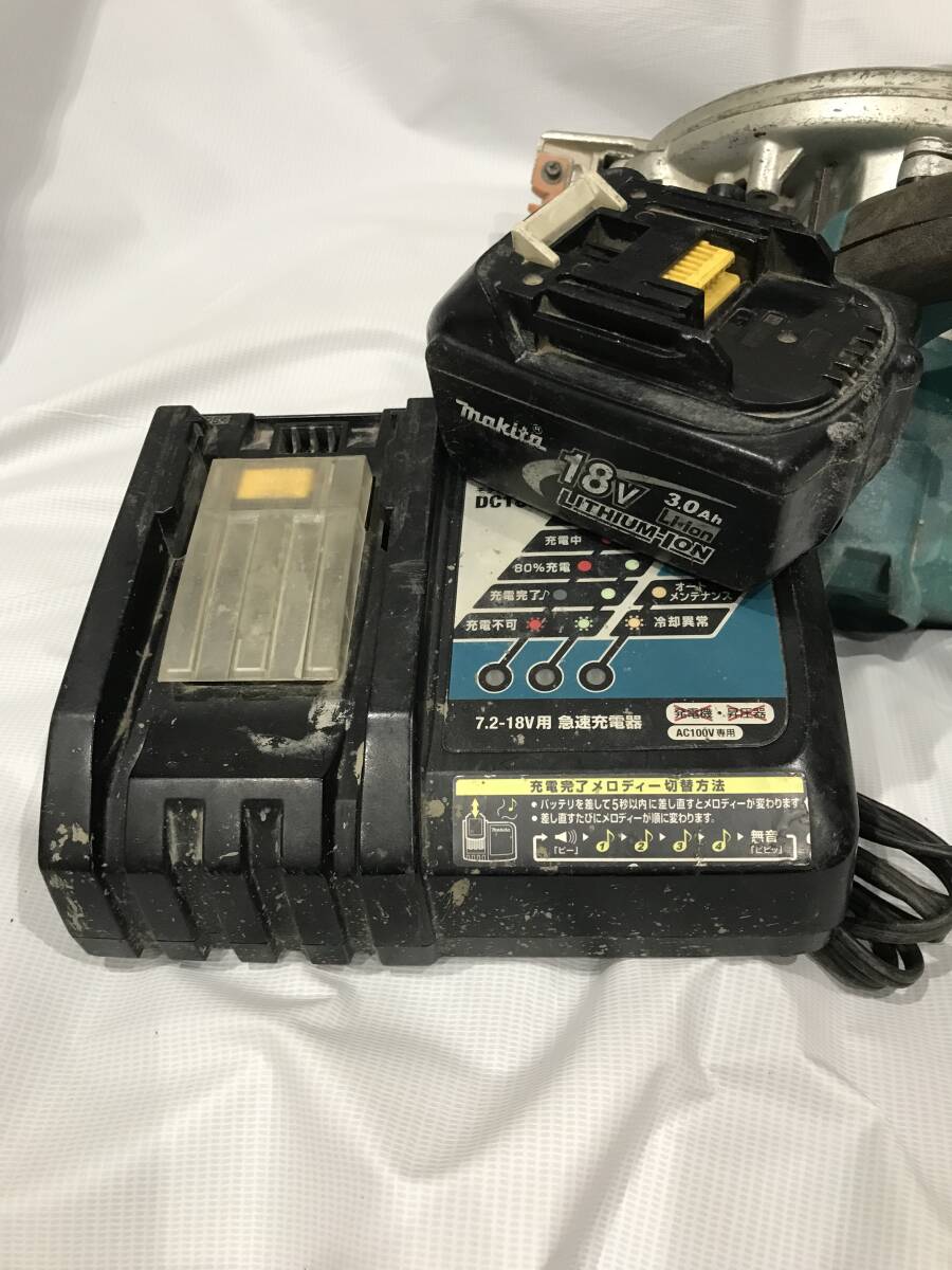 ☆ 動作確認済 makita マキタ 電動工具 5点セット マルノコ ドライバドリル バッテリー2個 充電器 ☆ セット売り 建築 土木_画像5