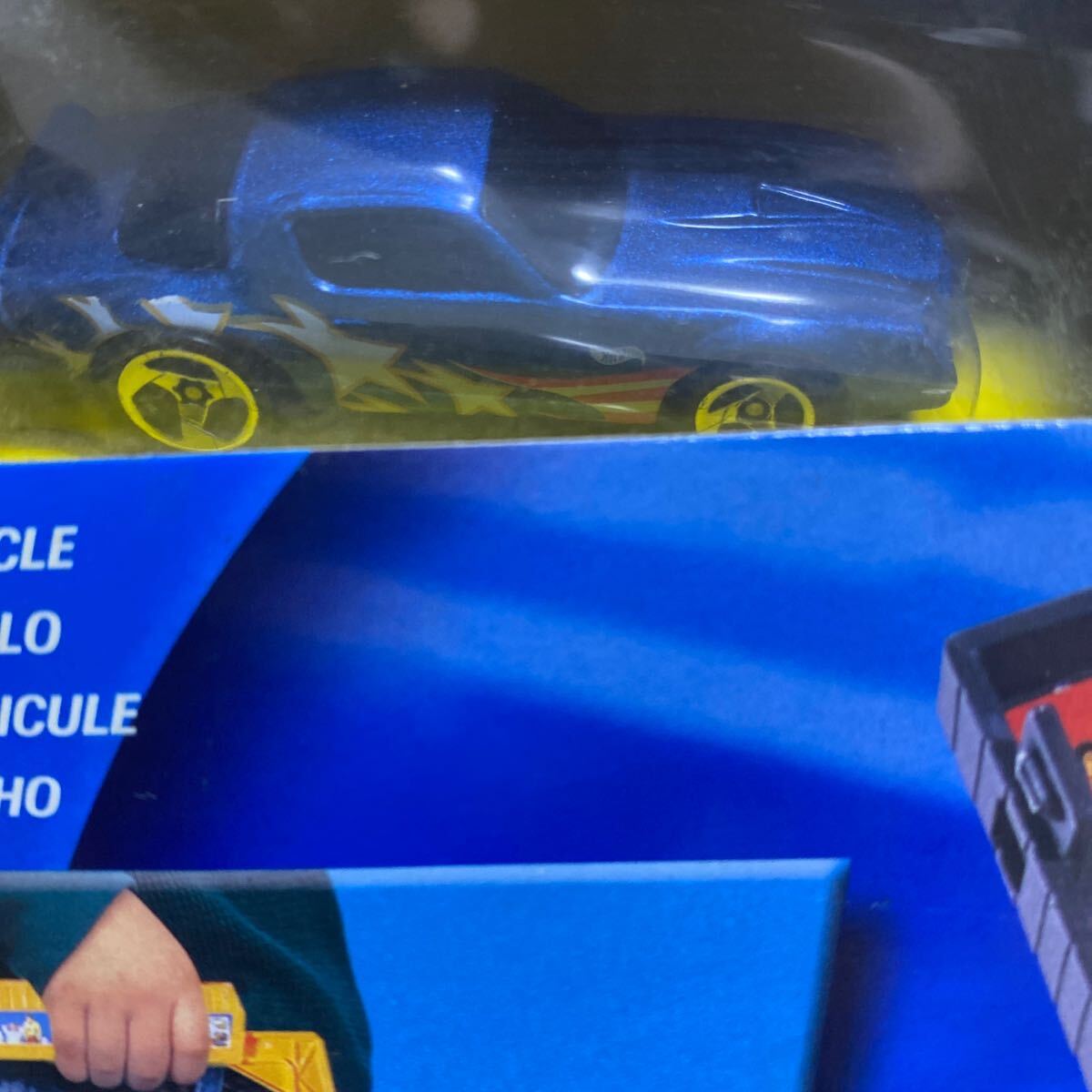 ホットウィール Hot Wheels Race & Play Case Camaro Z28の画像2