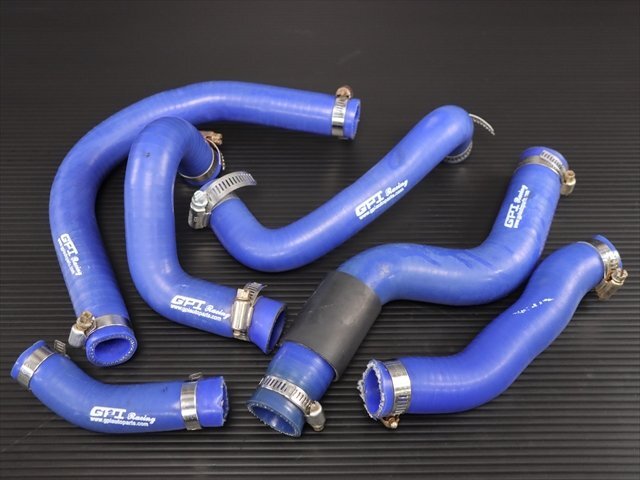 激安！RVF400用GPI Racing製シリコンウォーターホースSet！NC35の画像1