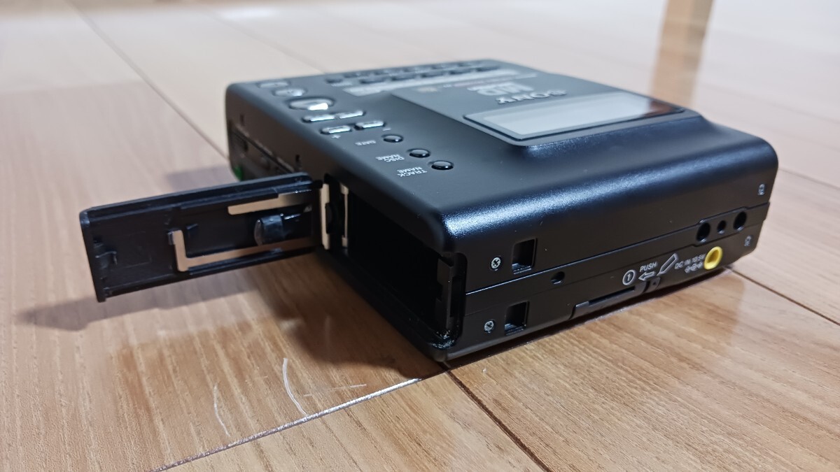 ☆未使用に近い☆ 希少 動作品 SONY ソニー MZ-1 ウォークマン WALKMAN ポータブル ミニディスクレコーダー MDレコーダー MDプレーヤー _画像7