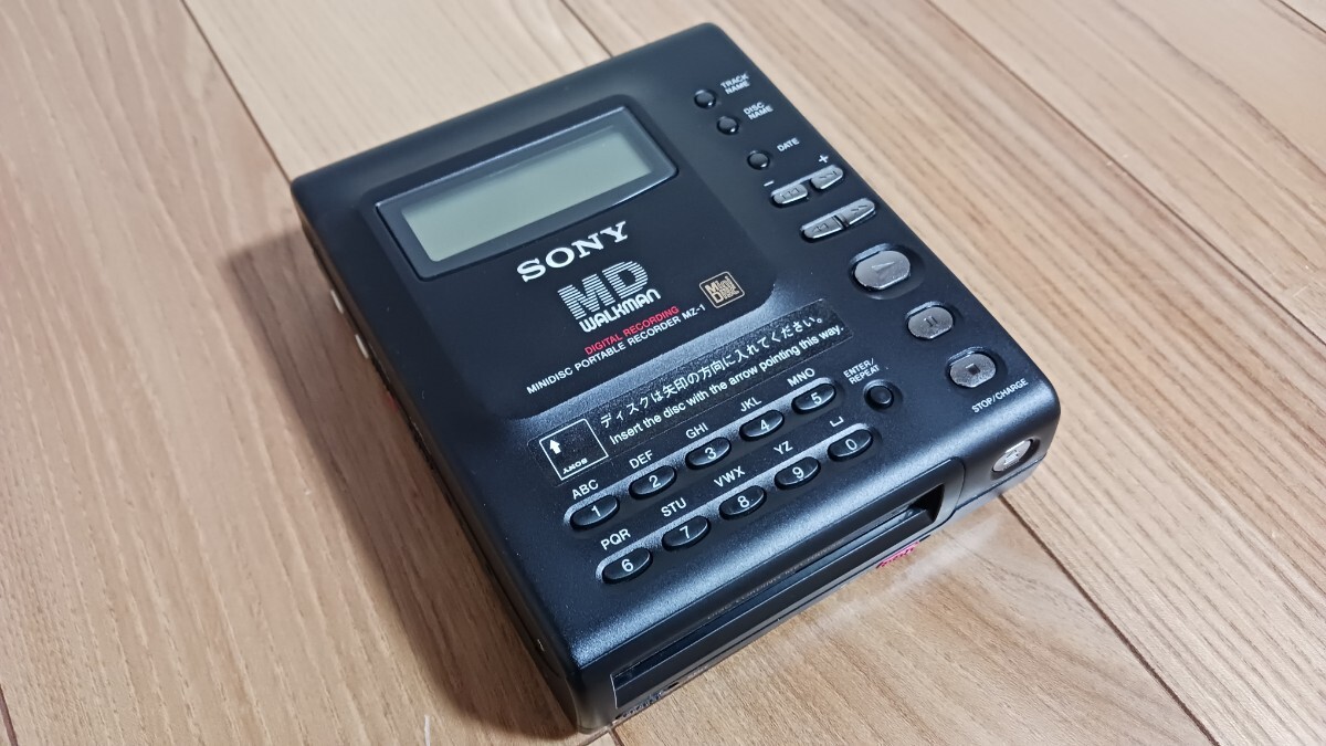 * не использовался . близкий * редкий рабочий товар SONY Sony MZ-1 Walkman WALKMAN портативный Mini диск магнитофон MD магнитофон MD плеер 