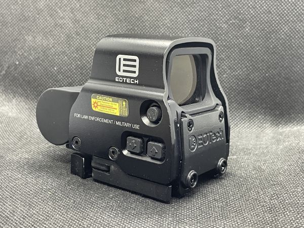 ＜AG＞ 【EOTech タイプ】 新刻印 モデル EXPS3 ホロサイト レプリカ 20mm レイル 対応 QDマウント搭載_画像2