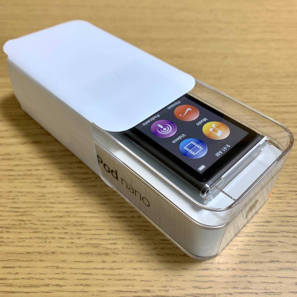 新品未開封 Apple アップル iPod nano 本体 第7世代 Bluetooth 2015年モデル スペースグレイ 16GB MKN52J/A アイポッドナノ 外装フィルム付